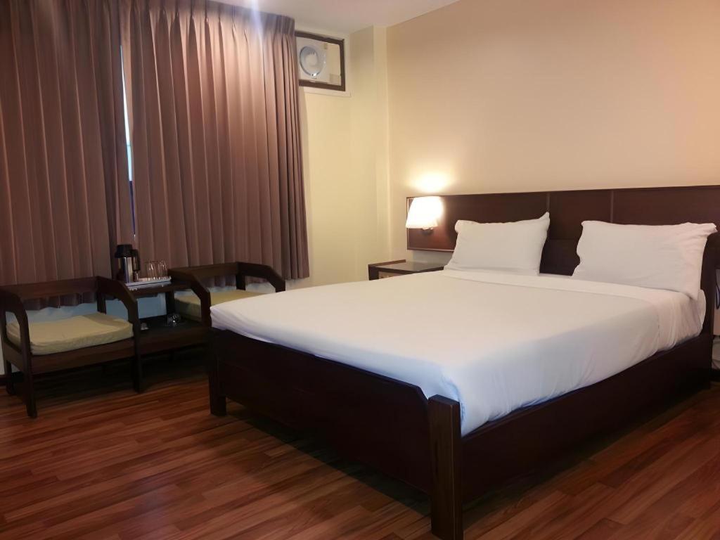 Dusit Hotel Sakon Nakhon Exteriér fotografie