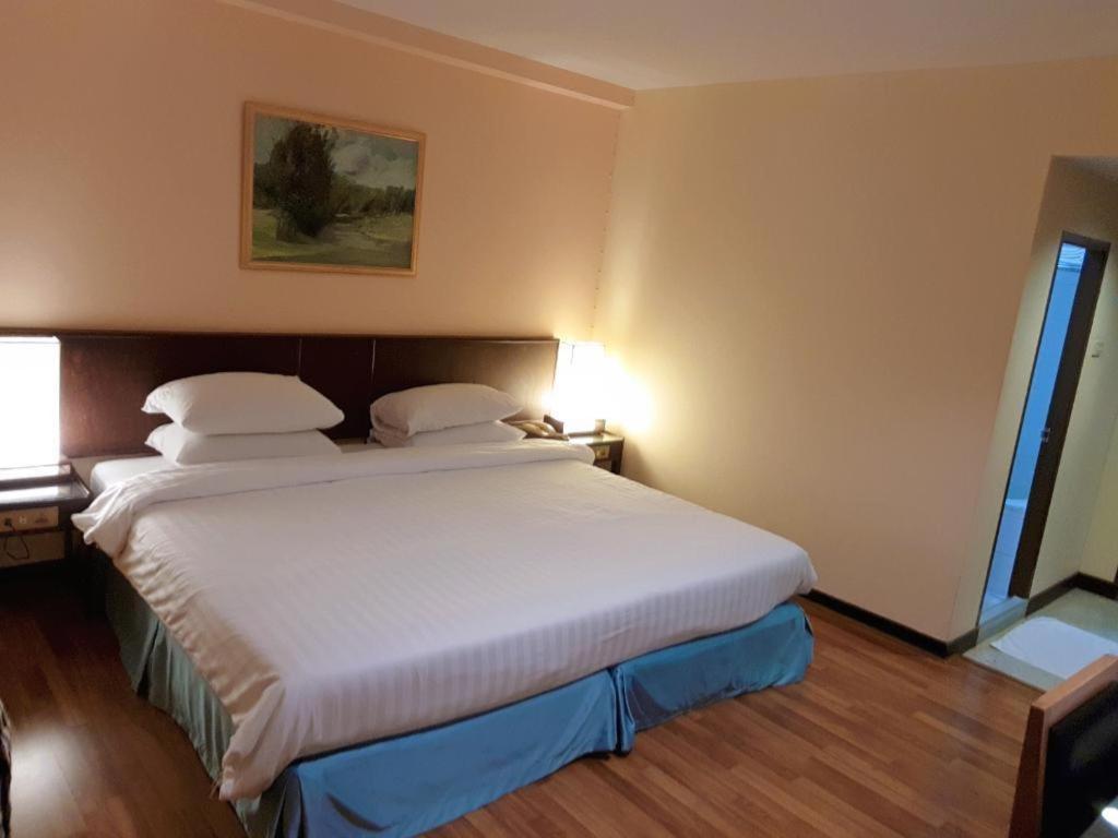 Dusit Hotel Sakon Nakhon Exteriér fotografie