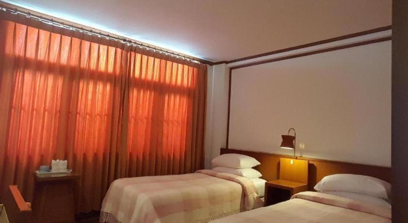 Dusit Hotel Sakon Nakhon Exteriér fotografie